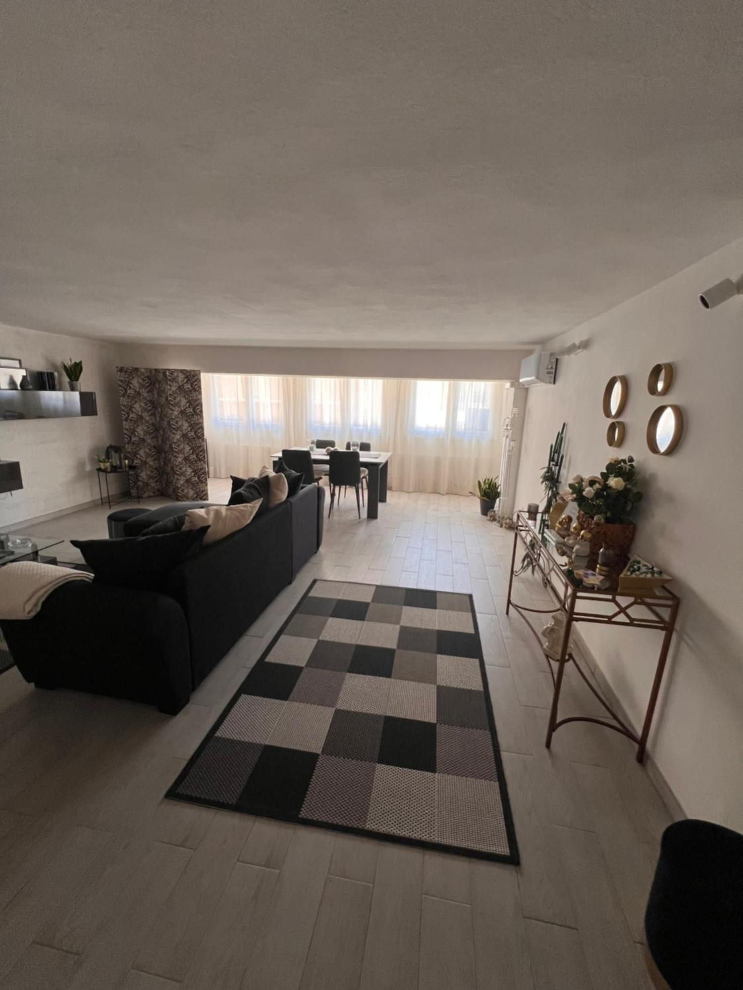 Casa Vacanze Manzoni 29 Cagliari Exterior foto